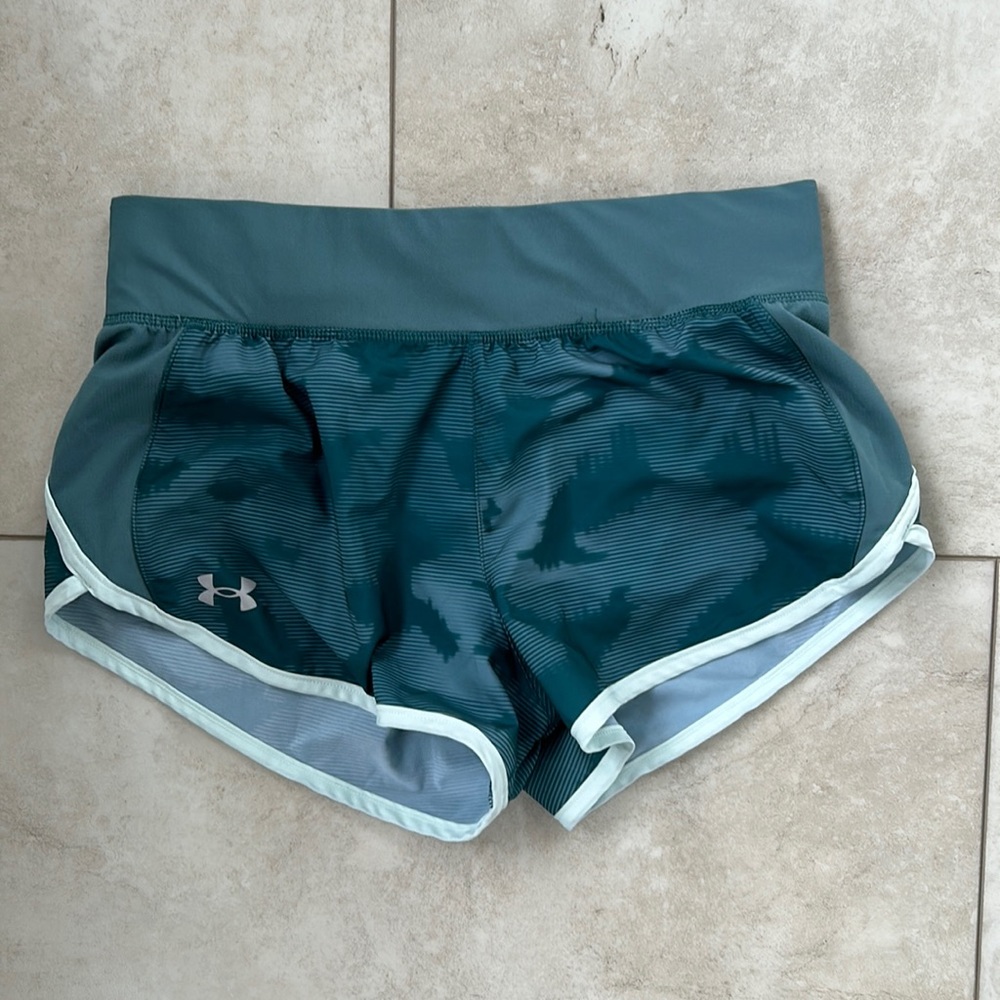 Women’s Underarmour Running Shorts